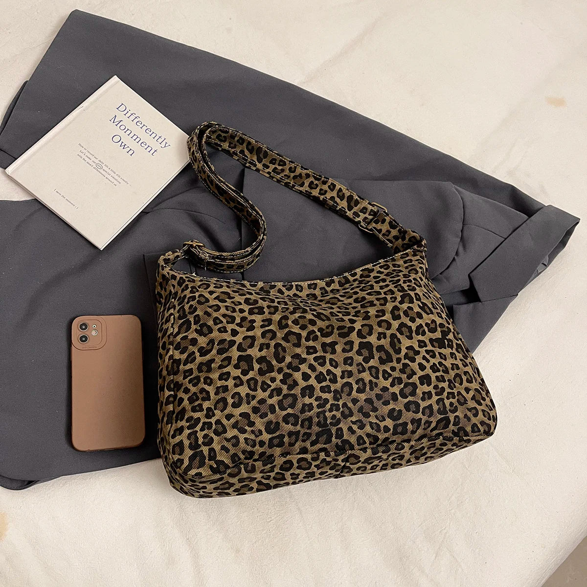 Leopard Print Crossbody Bag – Large Capacity Retro Soft Textile Shoulder Bag for Women