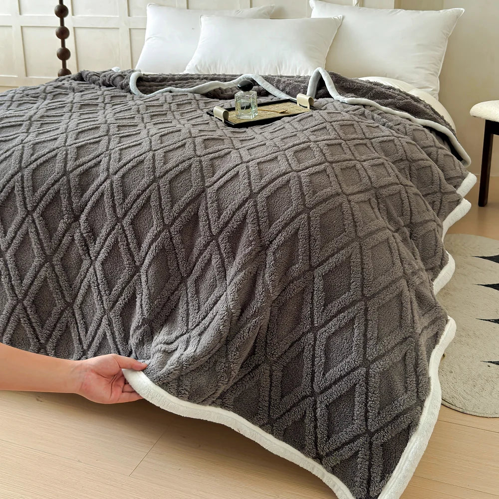 Lamb Fleece Blanket – Soft Warm Cozy Throw for Bed, Sofa & Office Nap, Fall & Winter