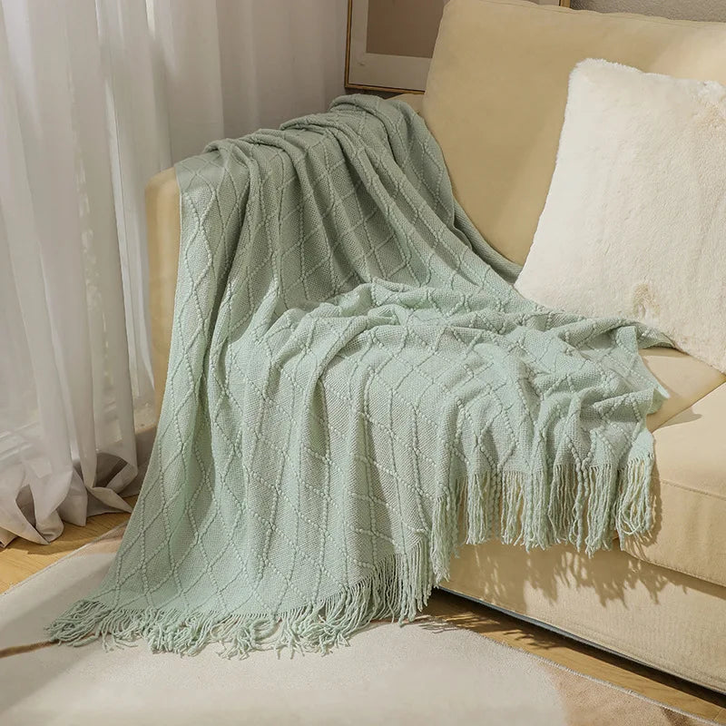 Knitted Acrylic Throw Blanket with Tassels – Chunky Farmhouse Style, 28 Colors & 2 Sizes