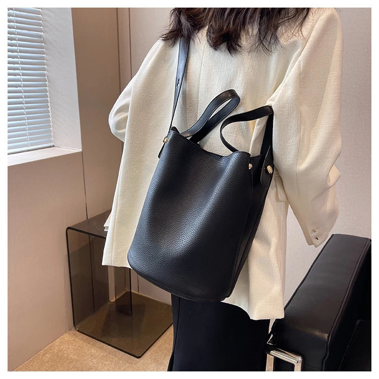 Luxury PU Bucket Bag – Trending Crossbody Shoulder Tote for Women 2026