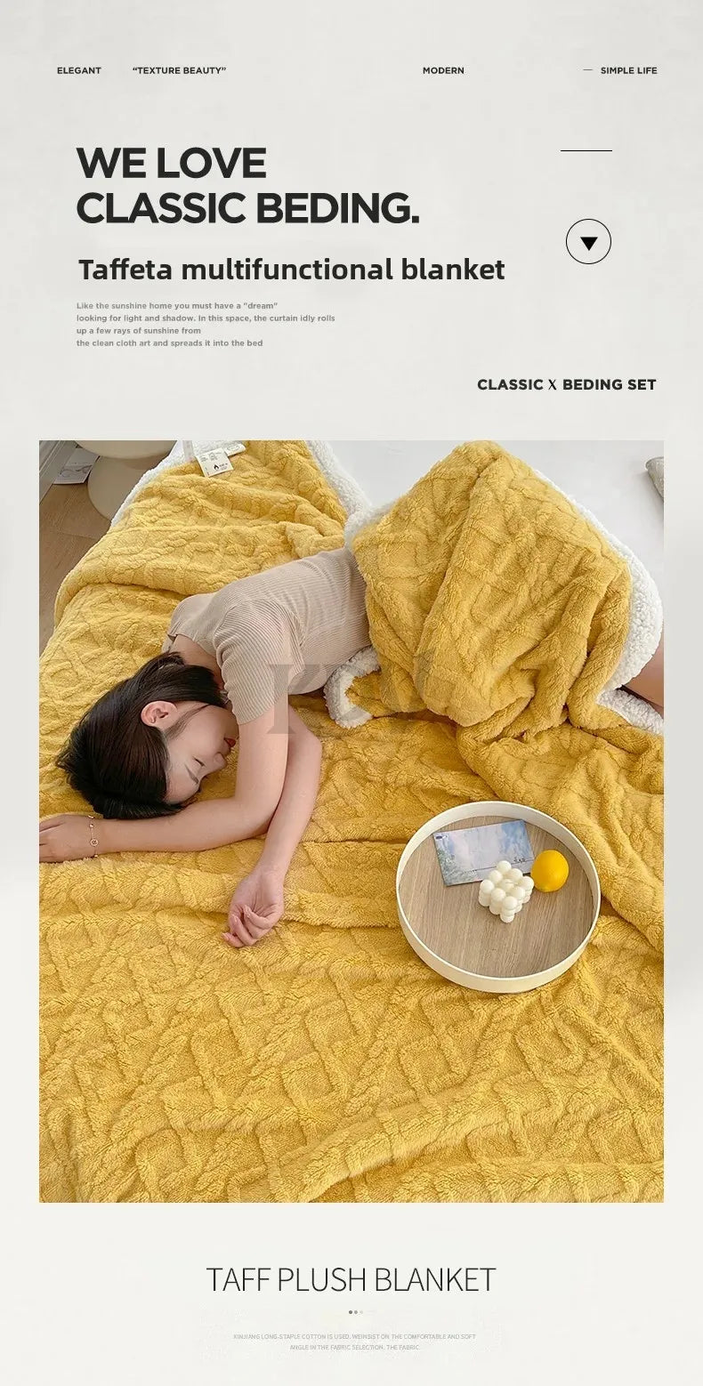 Double-Layer Fleece Blanket – Plush Sofa & Bed Comfort