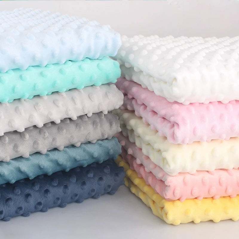 Super Soft Bean Velvet Plush Fabric – DIY Sewing Material for Baby Blankets, Dolls & Bedding, 0.5m–1m