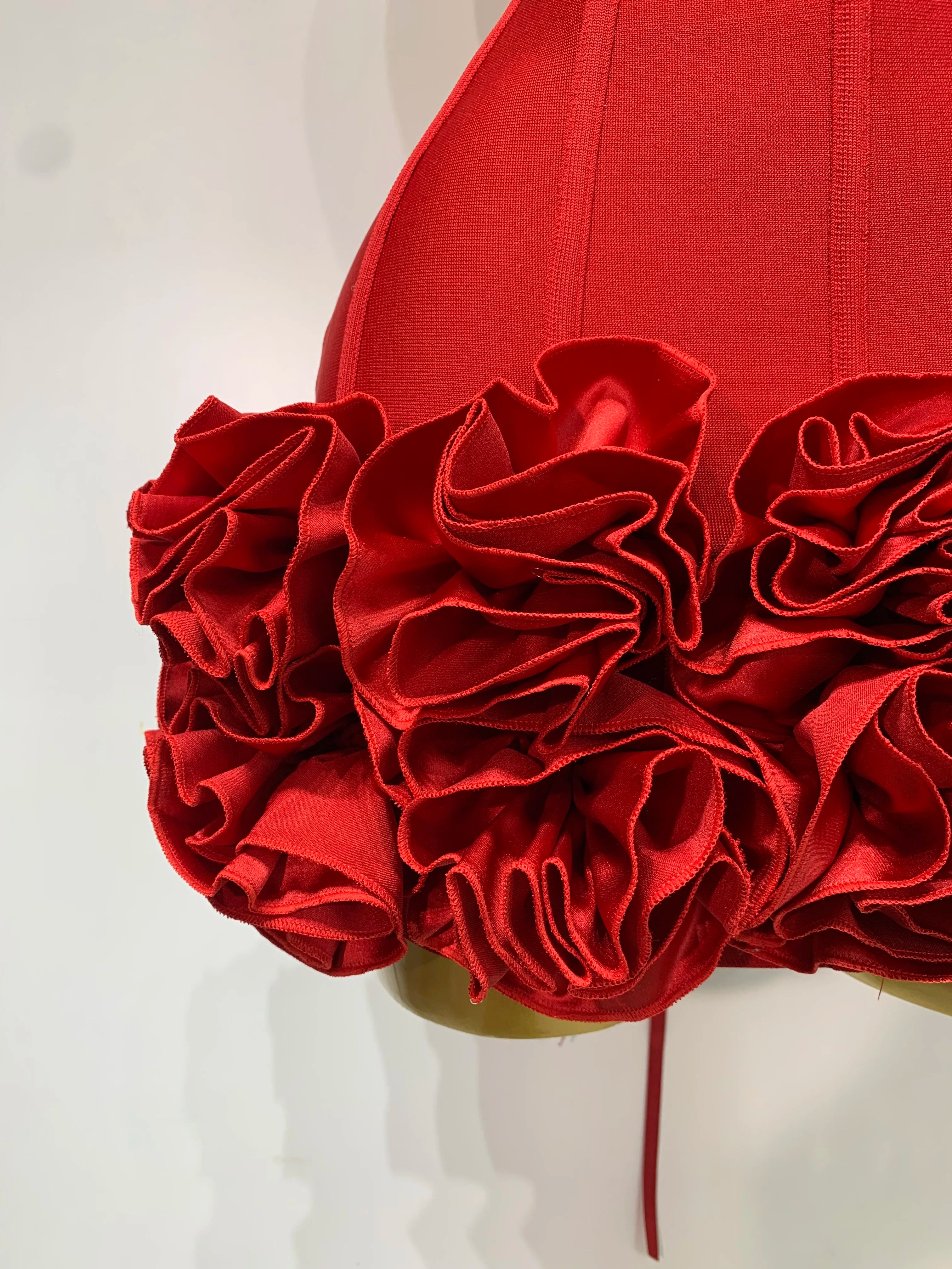 Flower Embellished Strapless Bandage Mini Dress — Backless Bodycon Celebrity Party Dress