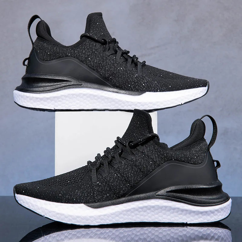 Men's Lightweight Mesh Lace-Up Sneakers