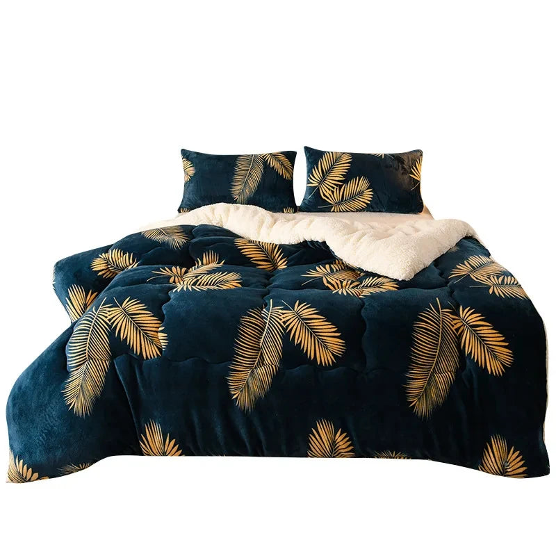 Plaid Yarn-Dyed Flannel Fleece Comforter – Thick Winter Blanket in 7 Colors, 3 Sizes