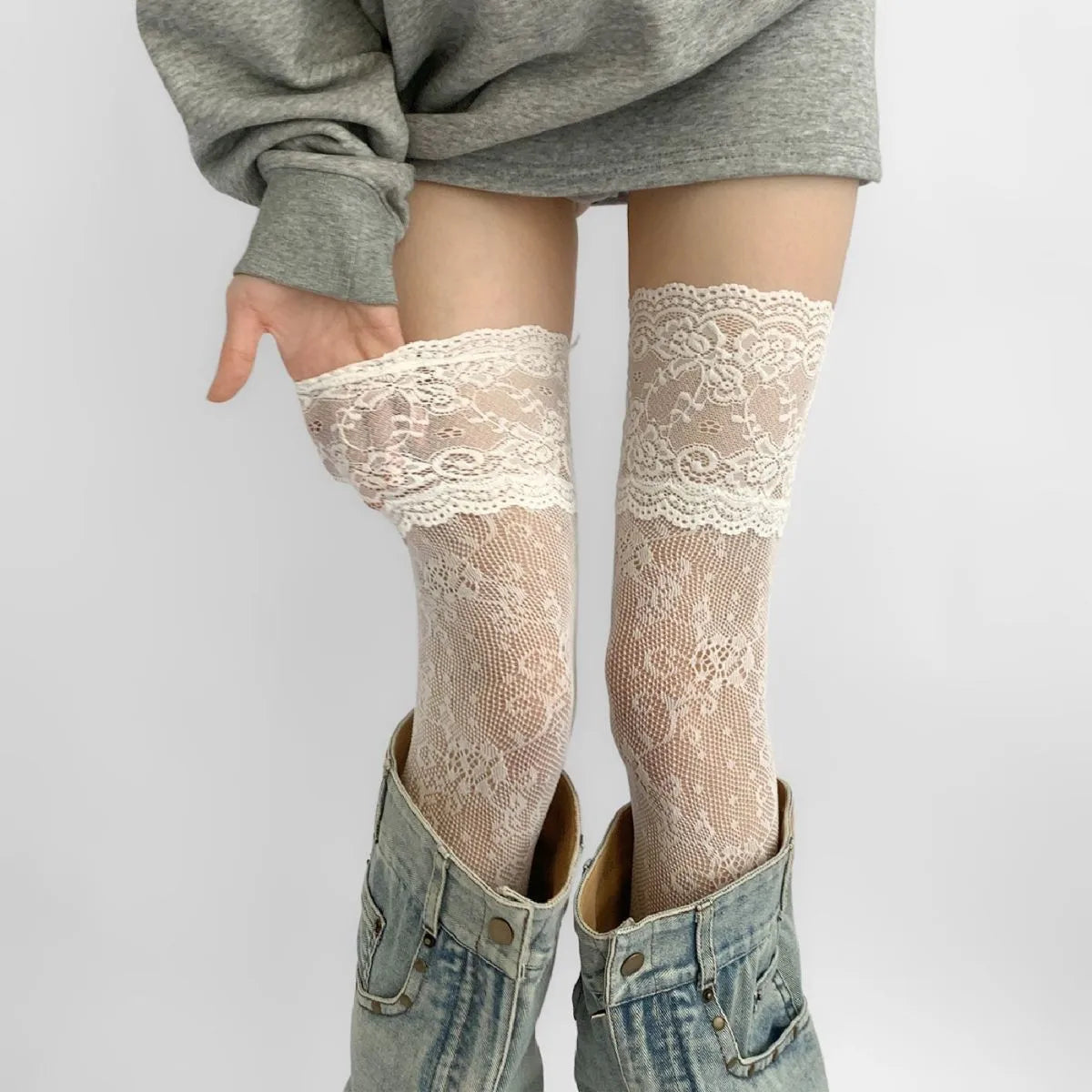 Women's Lace Thigh-High Stockings – Solid Color