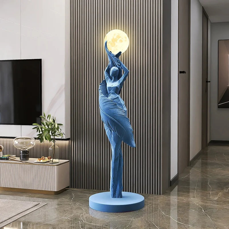 Sculptural Resin Lamp – 85 cm LED Accent