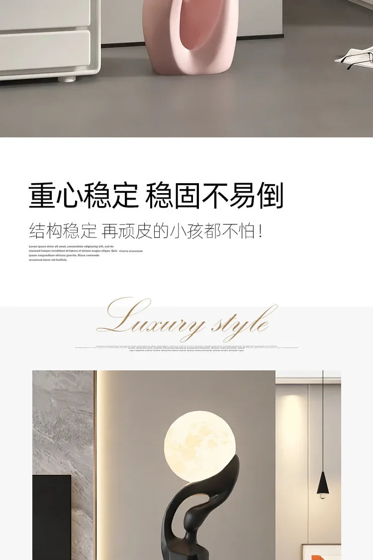 Sculptural Floor Lamp – 82 cm Black or Black-Gold