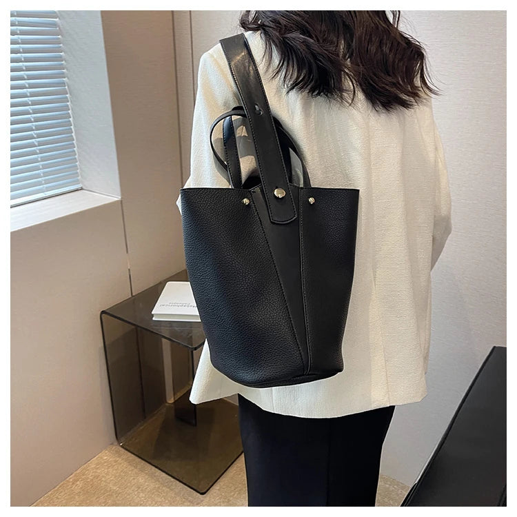 Luxury PU Bucket Bag – Trending Crossbody Shoulder Tote for Women 2026