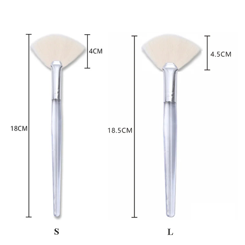Soft Facial Cleansing Brush – Pore-Cleansing Face Wash & Mask Application Brush