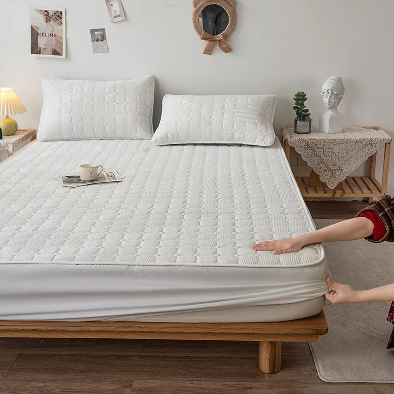 Waterproof Thickened Mattress Pad Protector – Embroidered Breathable Fitted Bed Cover, 140–180x200cm