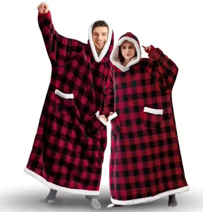 Long Wearable Fleece Blanket – Oversized Comfort with Sleeves