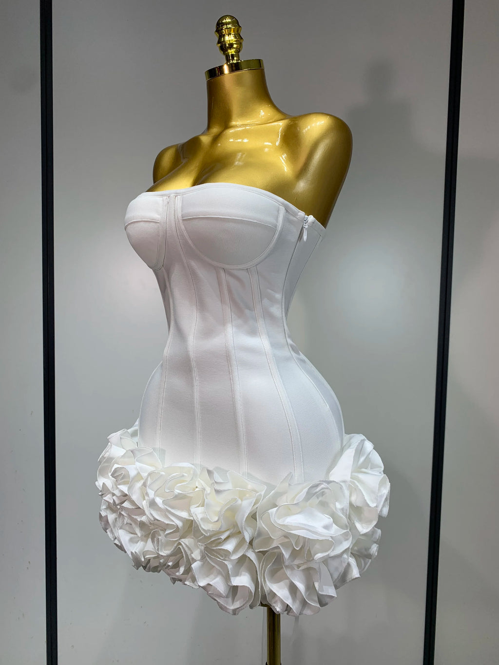 Flower Embellished Strapless Bandage Mini Dress — Backless Bodycon Celebrity Party Dress