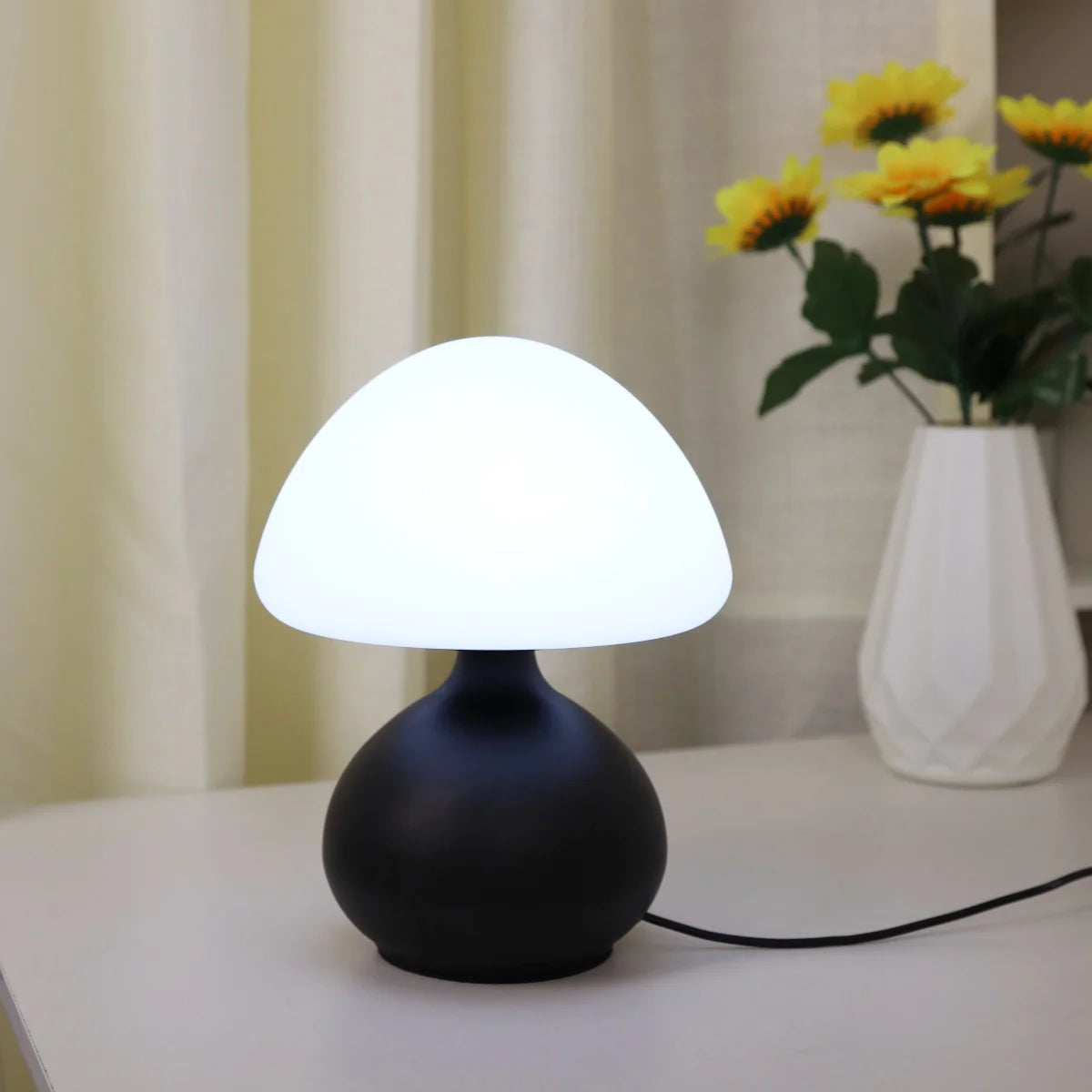 Mushroom Table Lamp – 3 Light Modes & Dimming