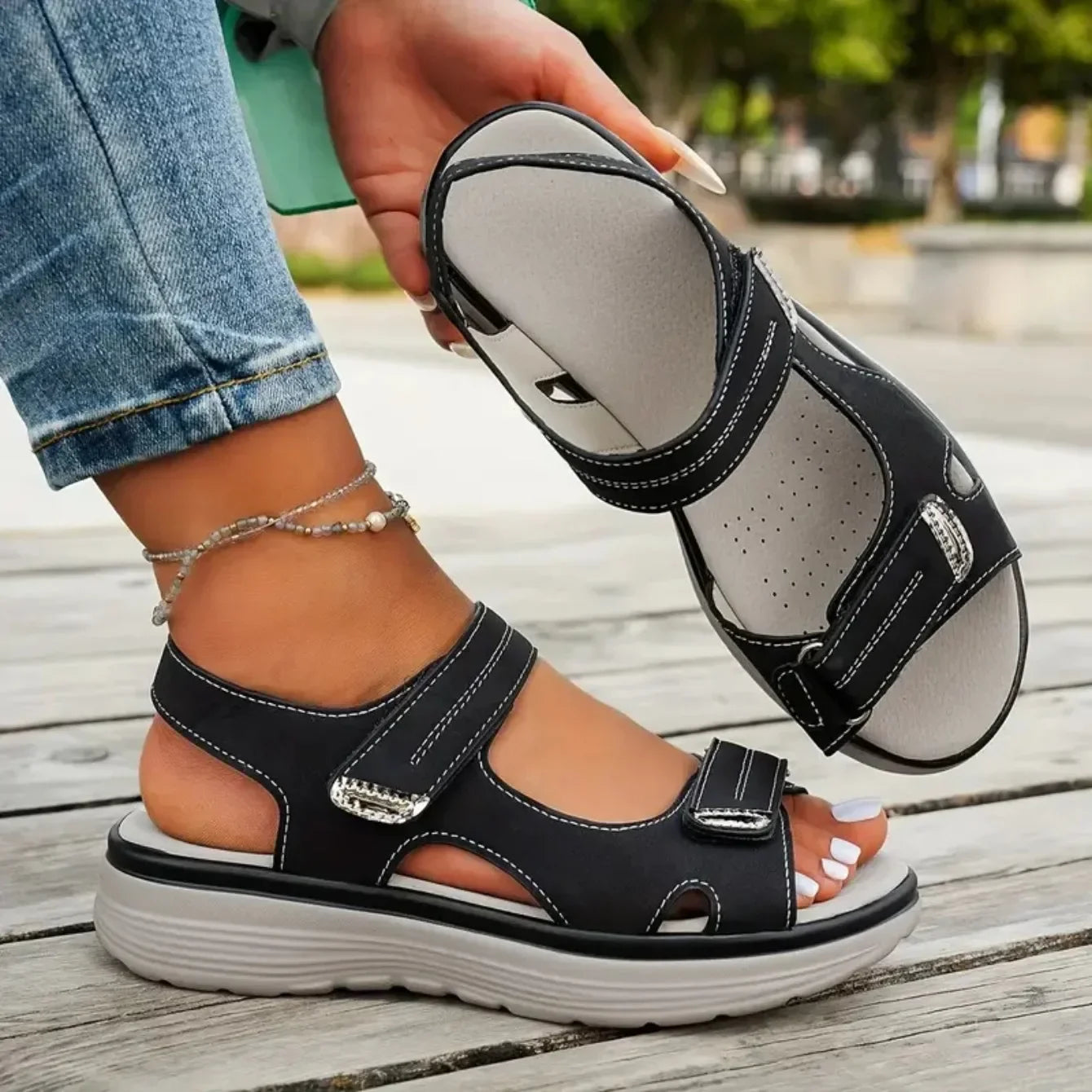 Women's Fashion Platform Sandals 2025 – Lightweight Travel Beach Slippers