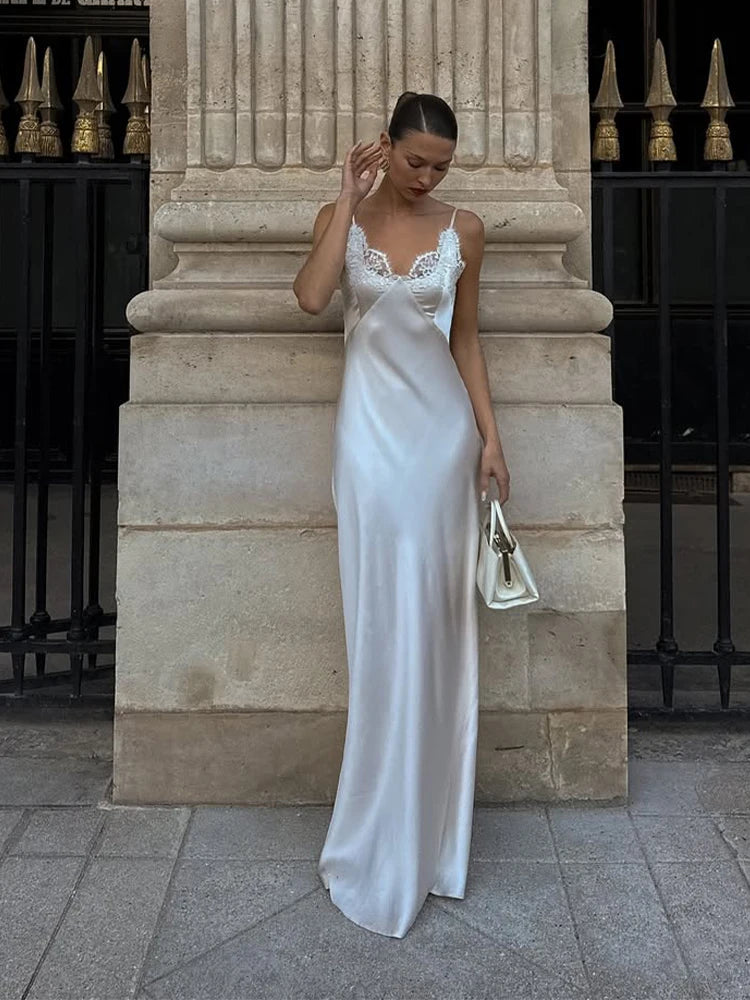 Lace Patchwork Satin Maxi Gown — V-Neck Sleeveless Backless Evening Dress