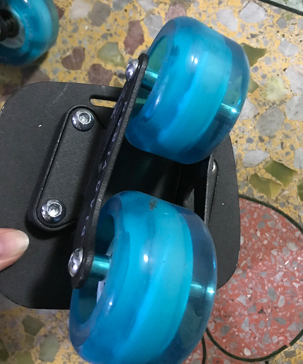 Aluminum Alloy Mini Drift Short Board Roller – 1 Pair Skateboard for Tricks & Street Skating