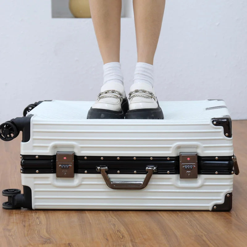 Aluminum Frame Leather Trolley Case — 20"/24"/26"/28" Universal Wheels