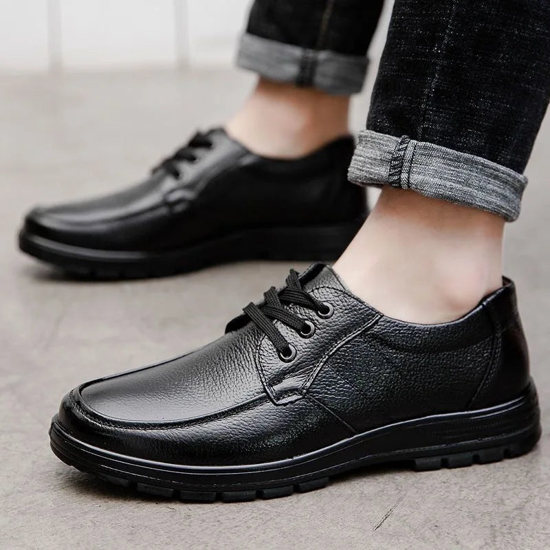 Men's Black Leather Lace-Up Casual Shoes