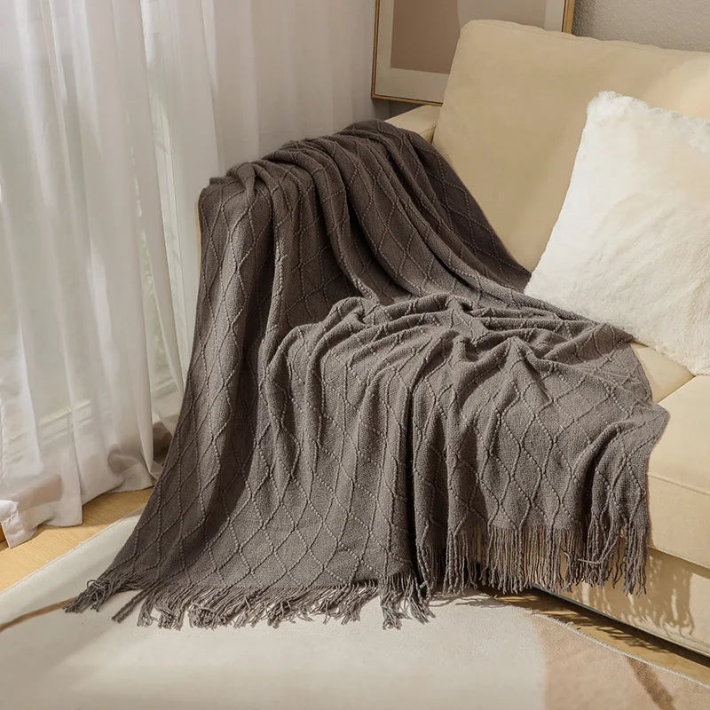 Knitted Acrylic Throw Blanket with Tassels – Chunky Farmhouse Style, 28 Colors & 2 Sizes