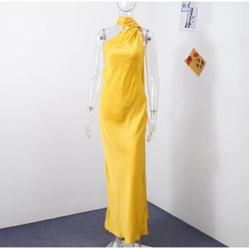 Sexy Satin Halter Backless Party Dress – Off Shoulder Sleeveless Solid Robe Gown 2026