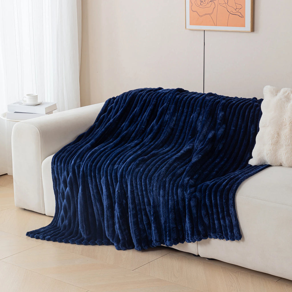 Soft Flannel Blanket – Warm Nap Throw in Multiple Colors, Christmas Gift Blanket