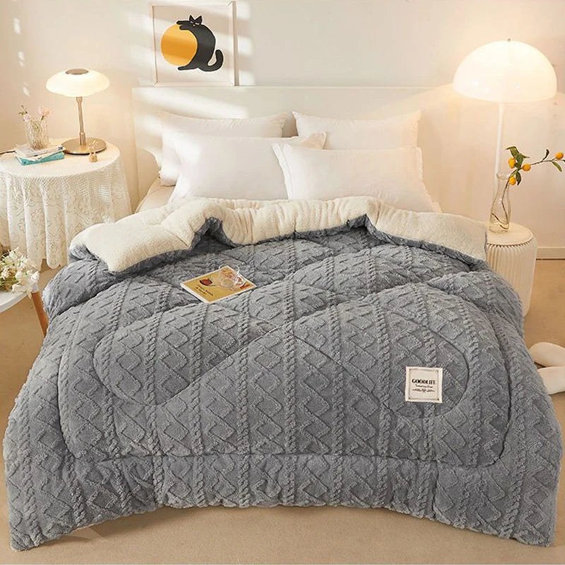 Thick Plush Bed Blanket – Faux Lamb Fleece Winter Comfort