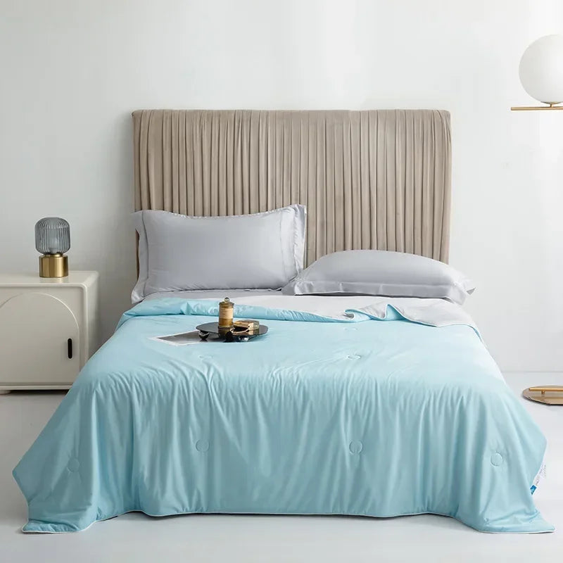 Ice Silk Cooling Blanket – Lightweight Smooth Summer Comforter, Twin & King, Air Condition Quilt