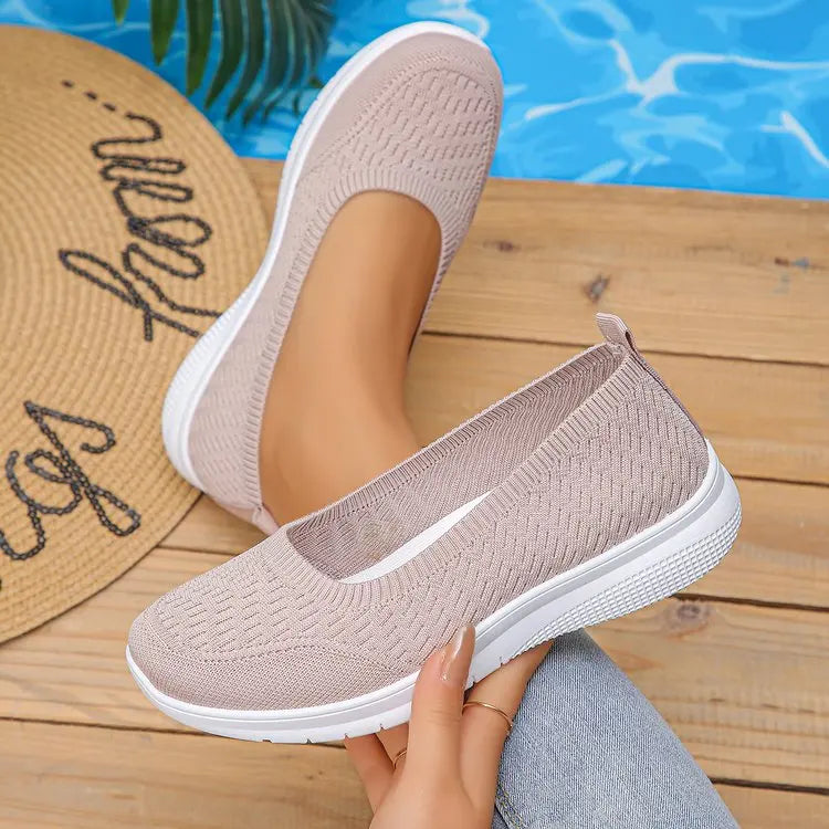 Women's Soft Sole Comfortable Sneakers – Lightweight Summer 2026 Shoes