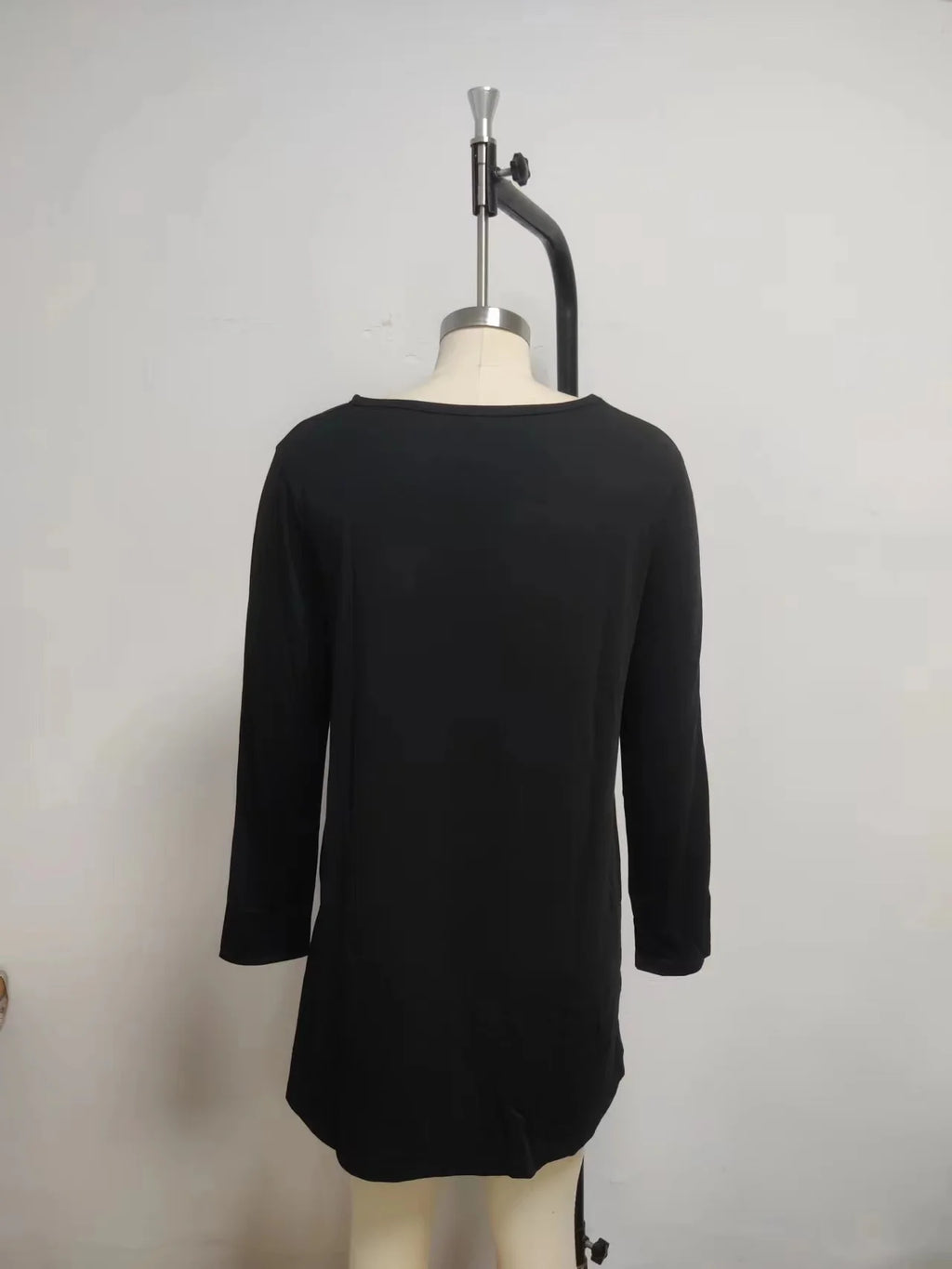 Long Sleeve V-Neck Loose Party Dress — Elegant Button Casual Autumn Winter Dress