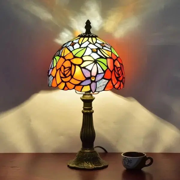 Stained Glass Table Lamp – Traditional Accent Lighting