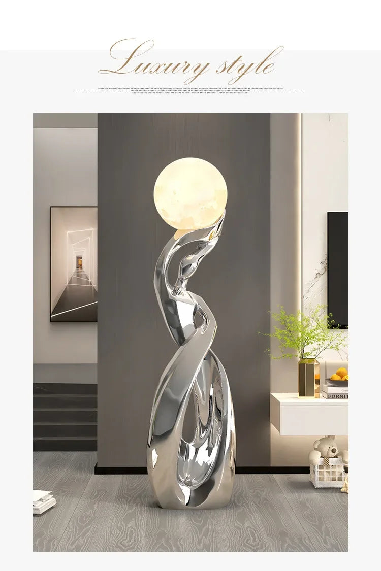 Sculptural Floor Lamp – 82 cm Black or Black-Gold