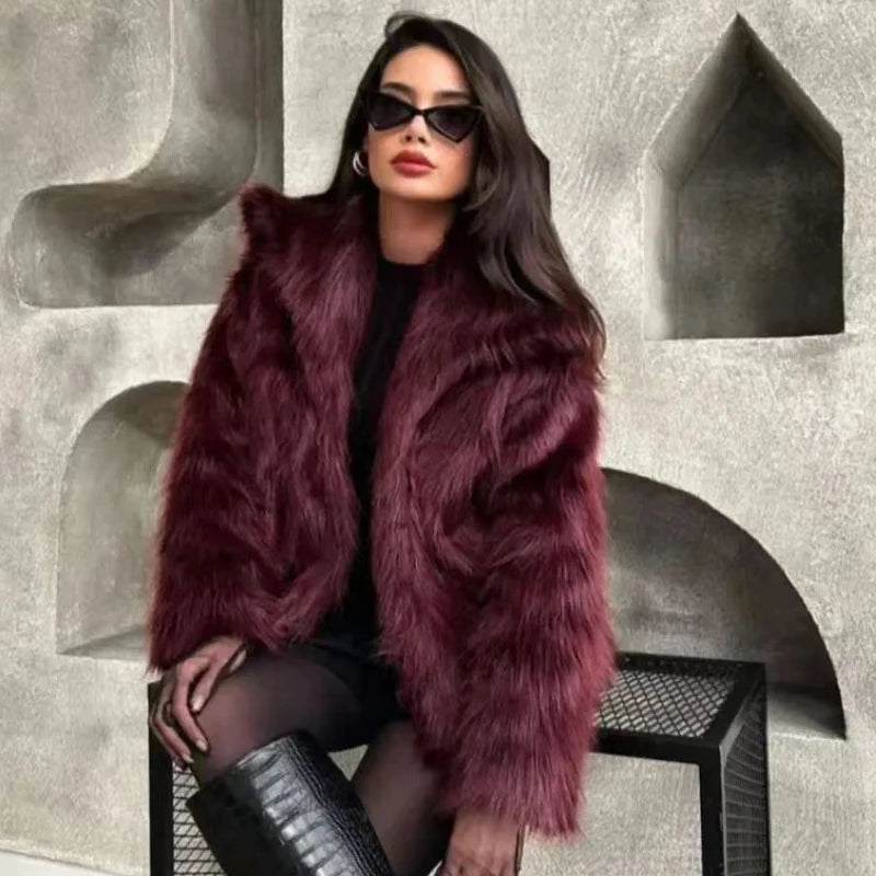 Women's Plush Faux Fur Crop Bomber Jacket – Thick High Street Winter Coat