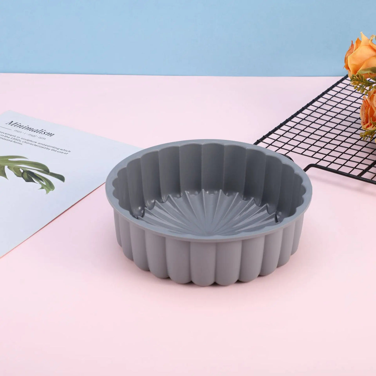 Silicone Cake Mold – Fluted Round Baking Pan