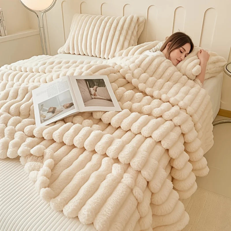 Thickened Wide Stripe Plush Flannel Multifunctional Blanket – Bed Sheet, Sofa & Nap Cover, 7 Colors & 5 Sizes