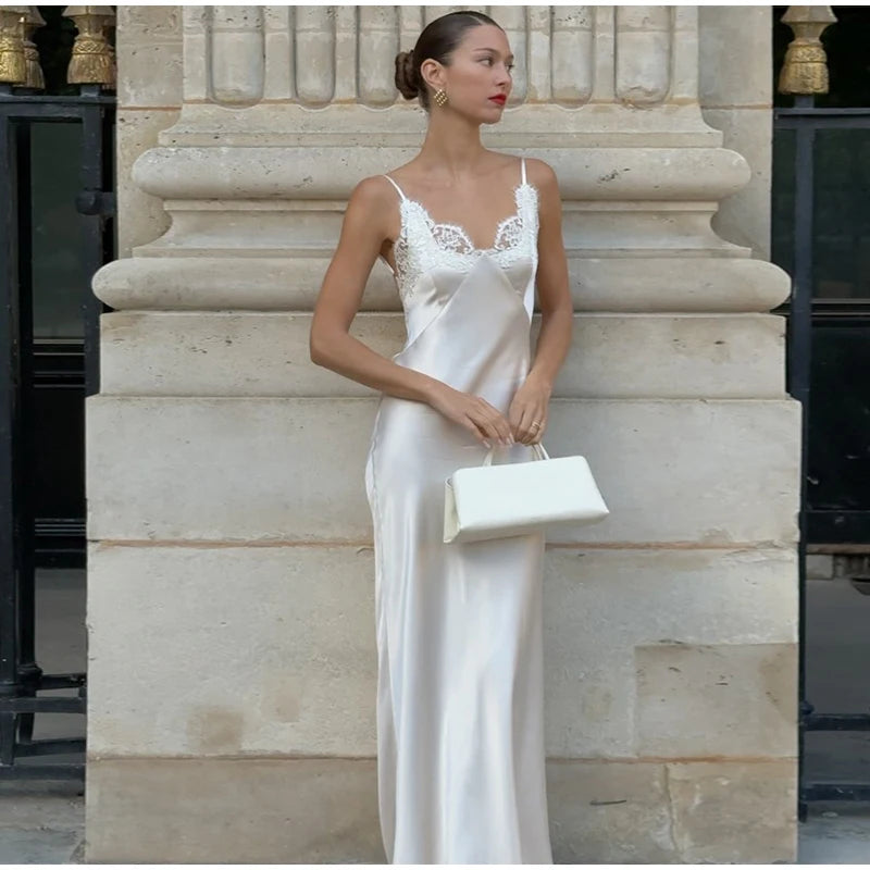 Lace Patchwork Satin Maxi Gown — V-Neck Sleeveless Backless Evening Dress