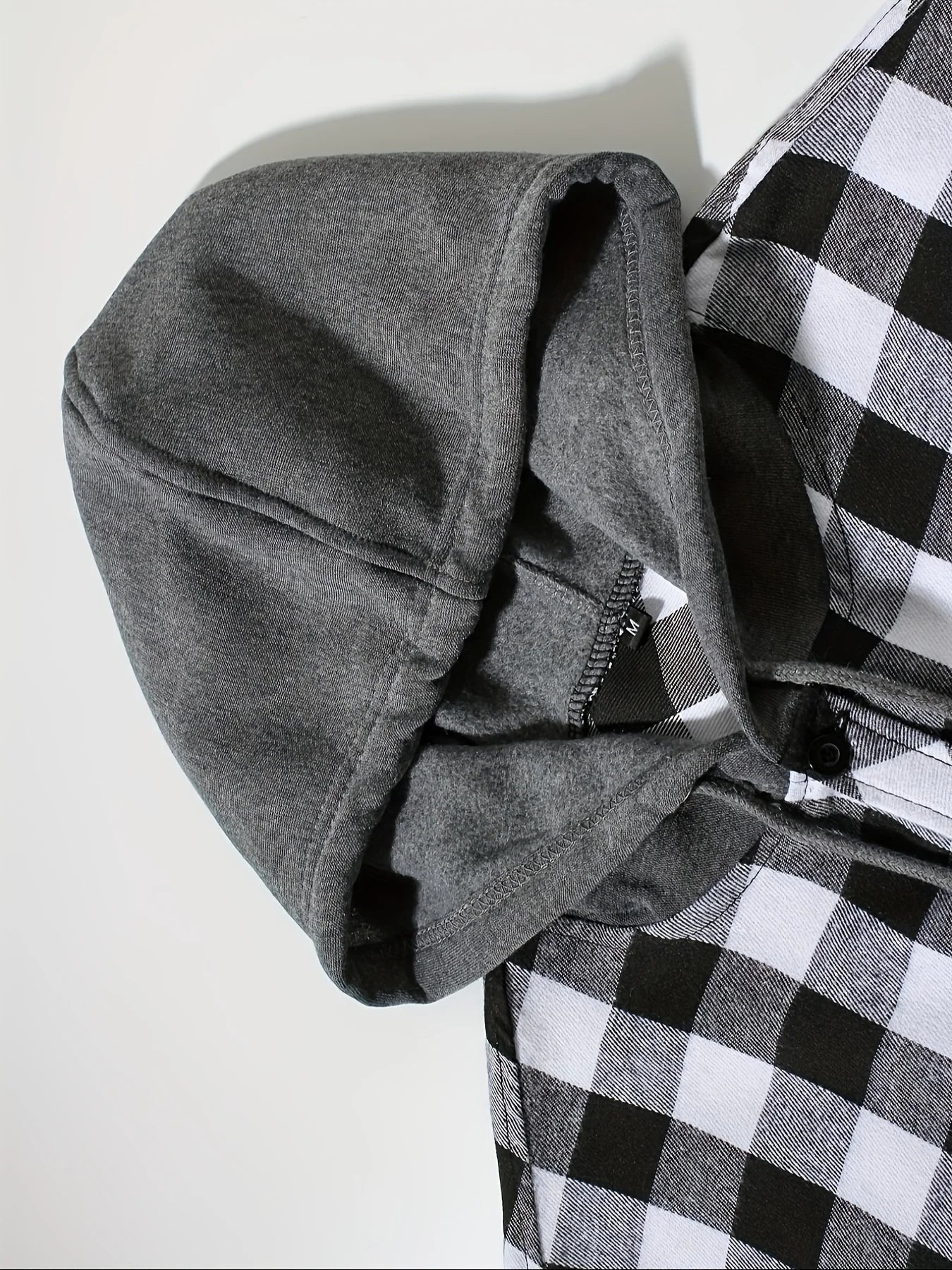 Men's Plaid Hooded Long Sleeve Shirt — Casual Flannel-Style Shirt Jacket