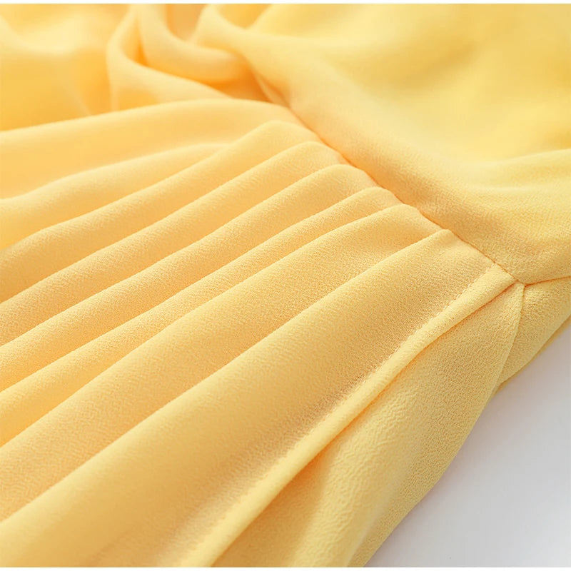 Elegant Yellow Strapless Pleated Maxi Gown — Waist-Cinching Split Evening Dress