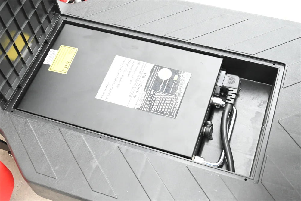 Foldable 4-Wheel Mobility Scooter – 250W Dual Motor, 20–50 km Range