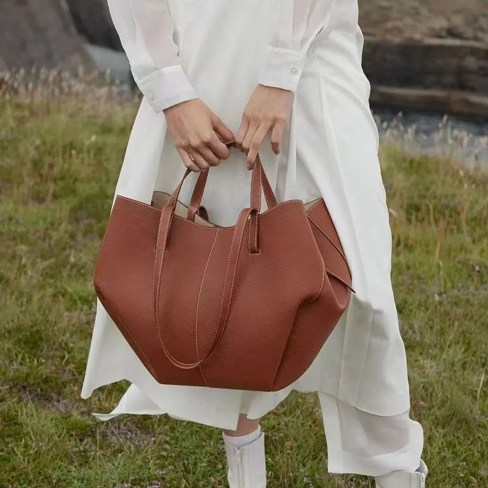 Large Capacity Genuine Cowhide Leather Tote Bag – Underarm Shoulder Bag for Women 2026