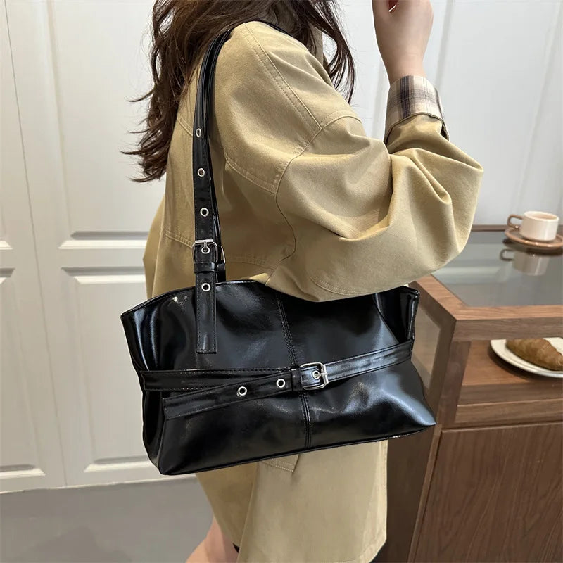 Large Capacity Women's Retro Tote Shoulder Bag