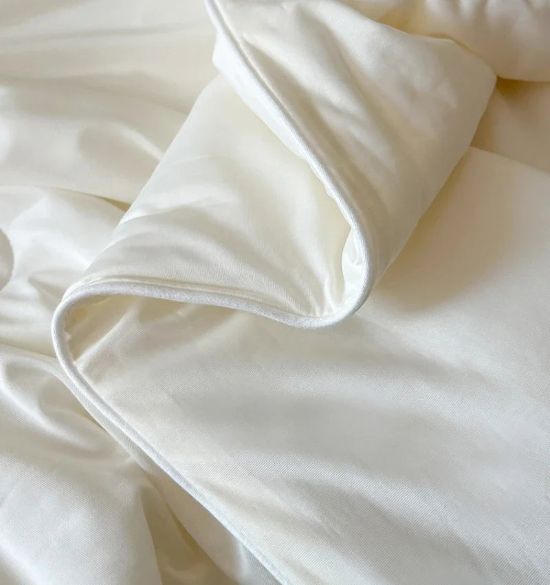 Ice Silk Cooling Blanket – Lightweight Smooth Summer Comforter, Twin & King, Air Condition Quilt