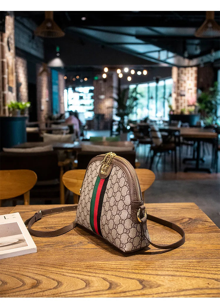 Retro Mini Shell Crossbody Bag – Urban Minimalist PVC Shoulder Bag for Women