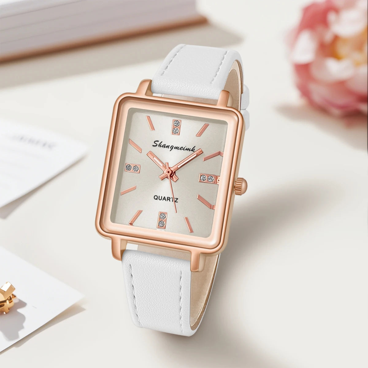 Minimalist Women's PU Leather Quartz Wrist Watch