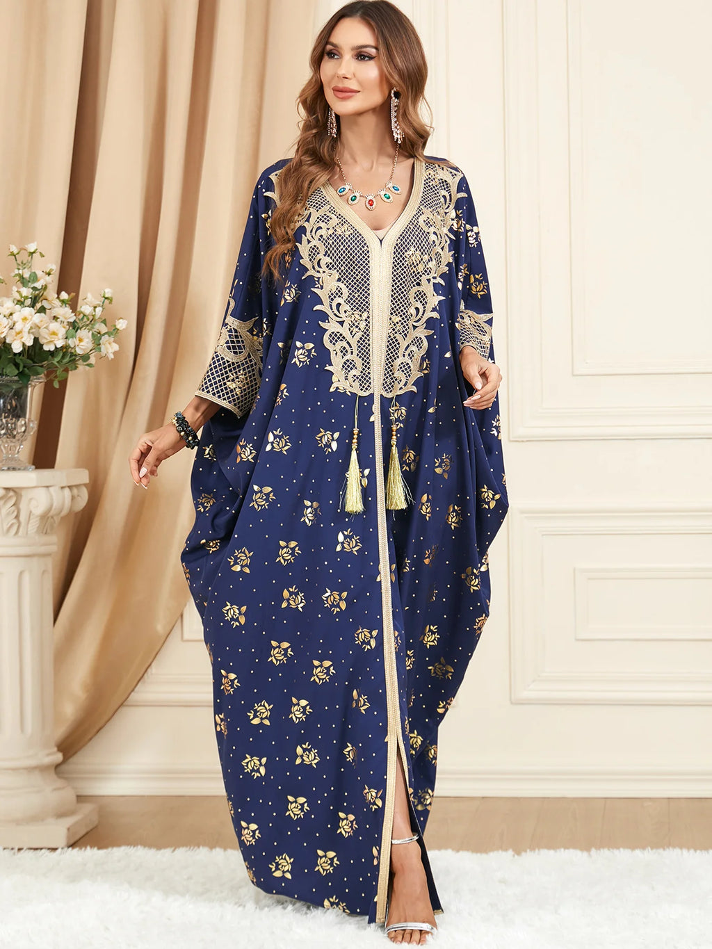 Muslim Abaya Bat Sleeve V-Neck Tassel Evening Dress — Loose Elegant Dubai Maxi Robe