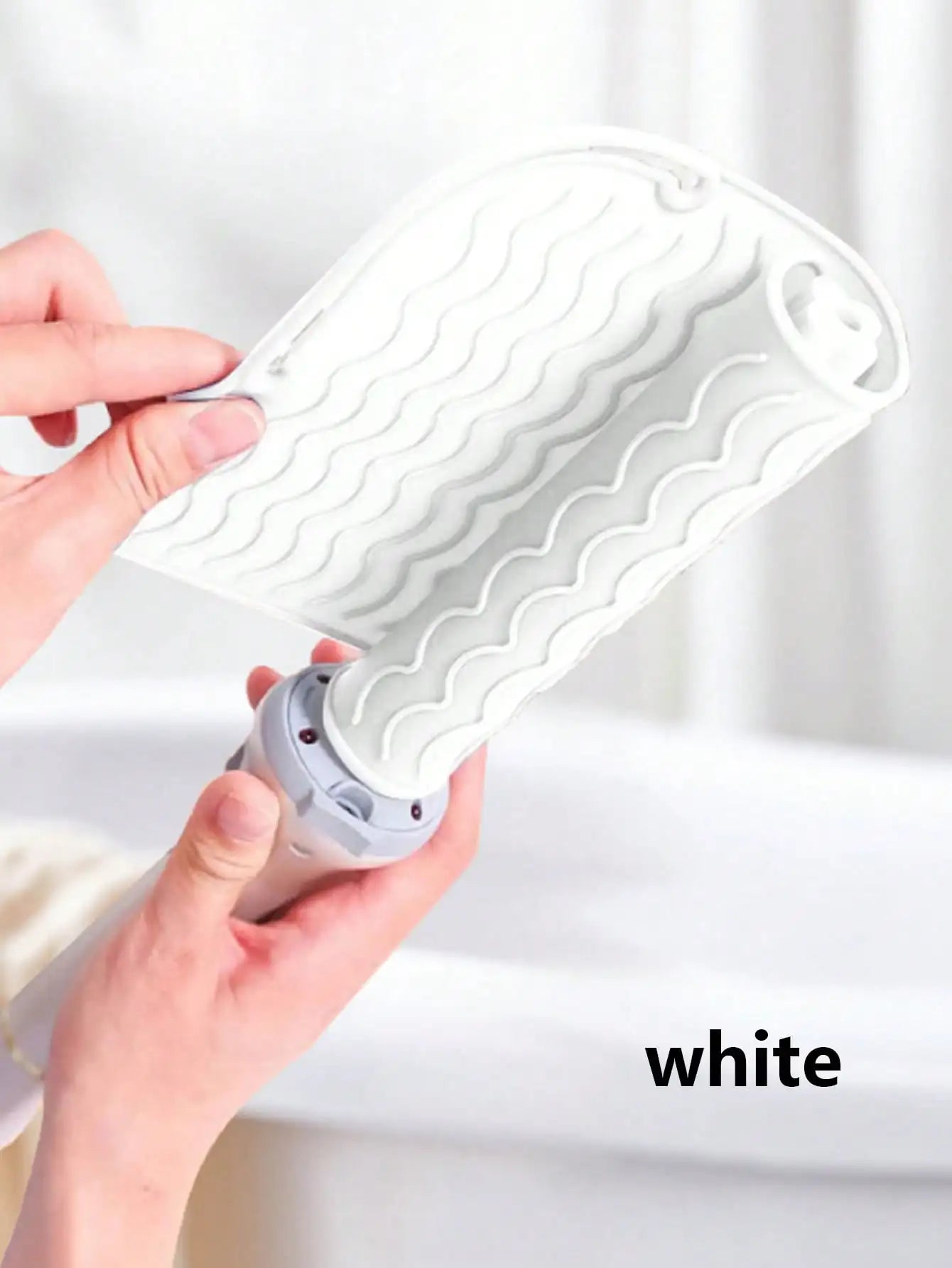 Silicone Heat Resistant Mat — Travel Hair Tool Pad for Flat Iron & Curling Iron