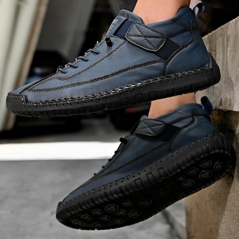 Men's Breathable Lace-Up Casual Shoes