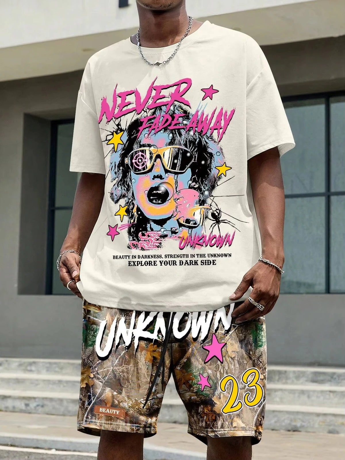 Men's Cartoon & Letter Print Crewneck T-Shirt & Elastic Shorts Set