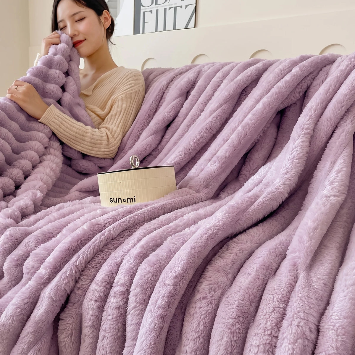 Fleece Throw Blanket – Soft Solid-Color Comfort