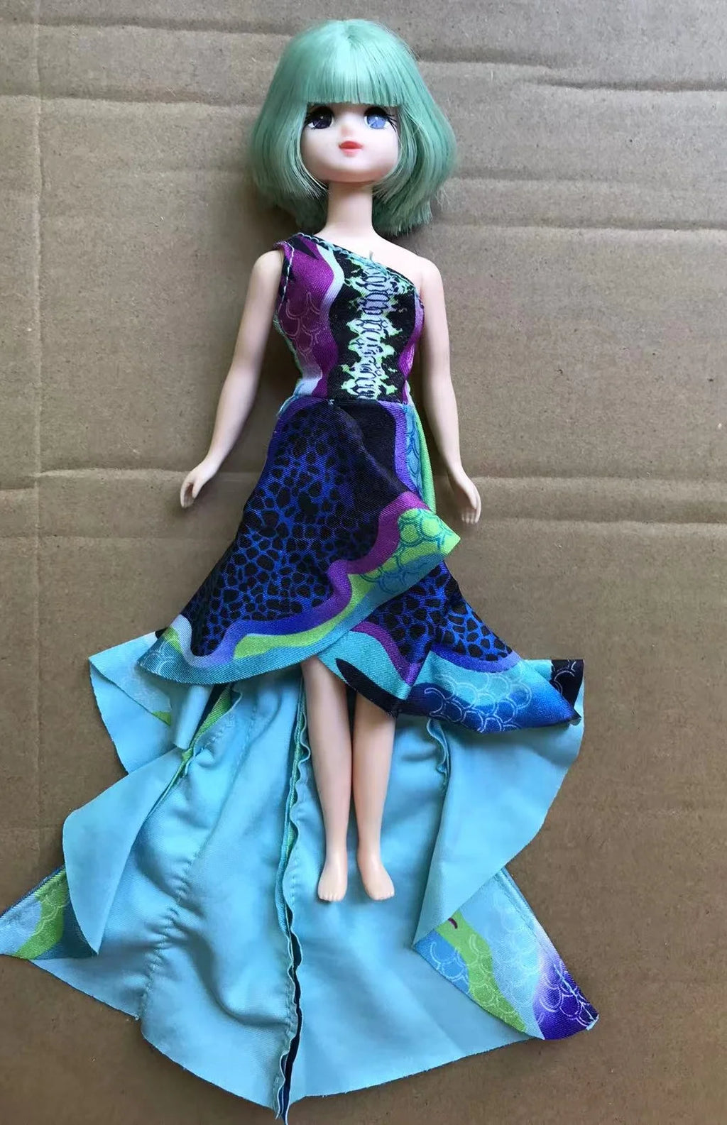 1/6 Scale Luxury Doll Dress — Fashion Clothes for Blythe, Jenny & Licca Dolls